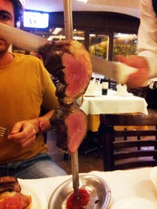 mr.Vap impaziente durante il taglio del filetto